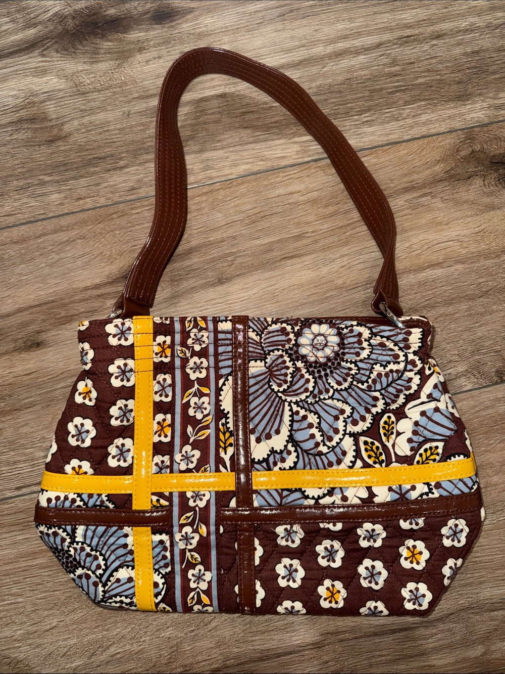 Vera Bradley Slate Blooms Purse Shoulder Tote Sweet Vinyl - like new!